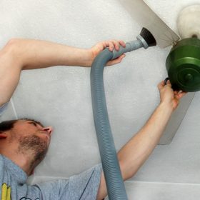 Lịch trình và cách vệ sinh quạt trần hiệu quả nhất